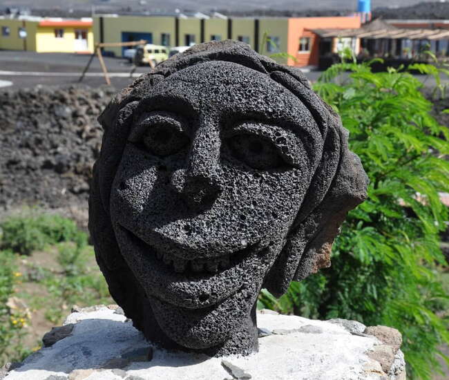 Skulptur in der Caldeira