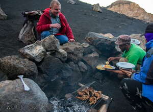 Fogo - auf dem Vulkan wird Essen zubereitet
